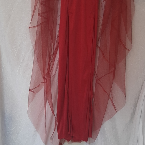 Prom/Formal Red Dress Size L - Picture 10 of 13